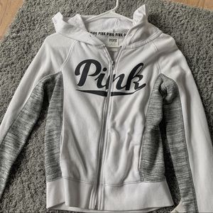 Zip up from pink